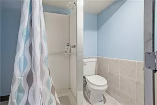 5240 Orchard Hill Dr, Pittsburgh, PA 15236 - Photo 15