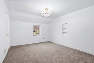 5240 Orchard Hill Dr, Pittsburgh, PA 15236 - Photo 9