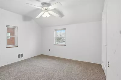 5240 Orchard Hill Dr, Pittsburgh, PA 15236 - Photo 7