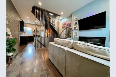 3813 Foster St, Pittsburgh, PA 15201 - Photo 5