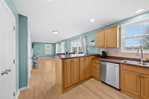 1335 Maplewood Cir, South Strabane, PA 15301 - Photo 13