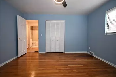 26 Terrace Dr, Green Tree, PA 15205 - Photo 17