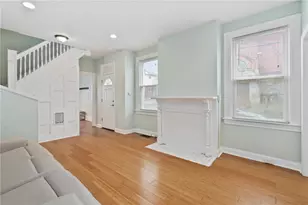 330 39th St, Pittsburgh, PA 15201 - Photo 9