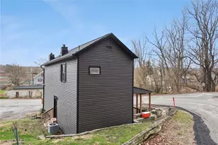 330 Braeburn Rd, Lower Burrell, PA 15068 - Photo 25