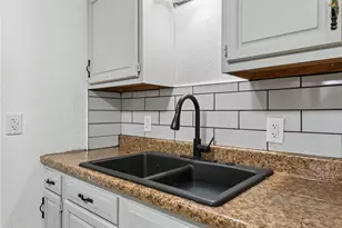 330 Braeburn Rd, Lower Burrell, PA 15068 - Photo 15