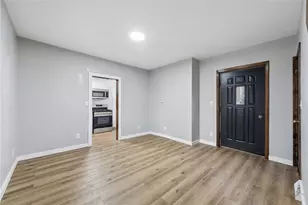 330 Braeburn Rd, Lower Burrell, PA 15068 - Photo 11