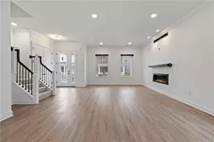 11 Allegheny Ave, Oakmont, PA 15139 - Photo 3