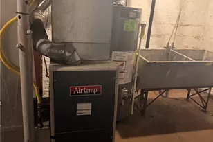 1725 Laketon Rd, Pittsburgh, PA 15221 - Photo 11