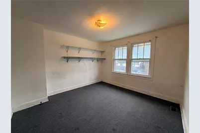 1725 Laketon Rd, Pittsburgh, PA 15221 - Photo 7