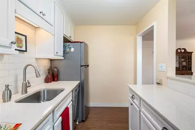 415 Bigham #23, Pittsburgh, PA 15211 - Photo 11