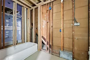 1008 Chartiers Ave, Elliott, PA 15220 - Photo 11