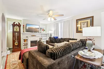 1137 Lincoln Way, White Oak, PA 15131 - Photo 5