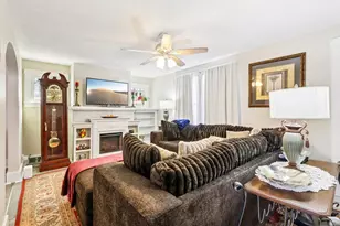 1137 Lincoln Way, White Oak, PA 15131 - Photo 5