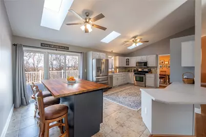 152 Twin Run Rd, Hempfield Township, PA 15601 - Photo 11