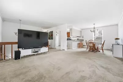 114 Rembrandt Dr, Twp of But SE, PA 16002 - Photo 7