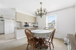 114 Rembrandt Dr, Twp of But SE, PA 16002 - Photo 11