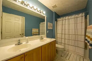 163 Valley View Dr, Rostraver, PA 15012 - Photo 39