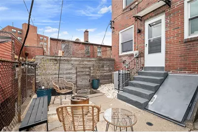 4027 Woolslayer Way, Pittsburgh, PA 15224 - Photo 5