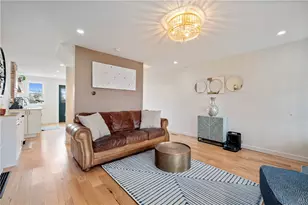 4027 Woolslayer Wy, Pittsburgh, PA 15224 - Photo 11