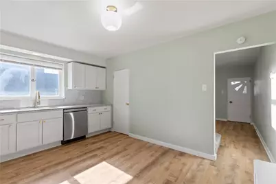 411 Edith St, Pittsburgh, PA 15211 - Photo 11