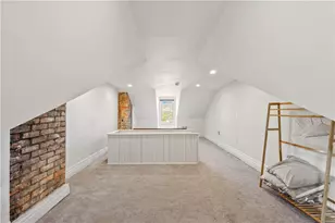 5241 Kent Wy, Pittsburgh, PA 15201 - Photo 17