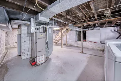 125 Jefferson St, Evans City, PA 16033 - Photo 23