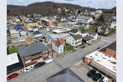 125 Jefferson St, Evans City, PA 16033 - Photo 7