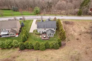 622 Flynn Dr, Robinson Twp, PA 15108 - Photo 43