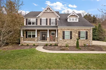 622 Flynn Drive, Robinson Twp, PA 15108 - Photo 1