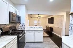 426 Ross Ave, Pittsburgh, PA 15221 - Photo 17