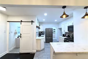 426 Ross Ave, Pittsburgh, PA 15221 - Photo 13