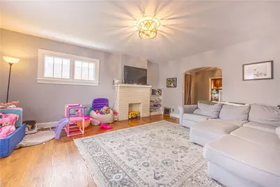 190 Dixon Blvd, South Union Township, PA 15401 - Photo 11