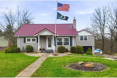 27 Bock Ln, Baden, PA 15005 - Photo 3