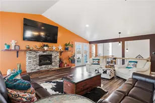 27 Bock Ln, Baden, PA 15005 - Photo 19