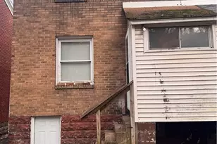 727 Maytide St, Pittsburgh, PA 15227 - Photo 15