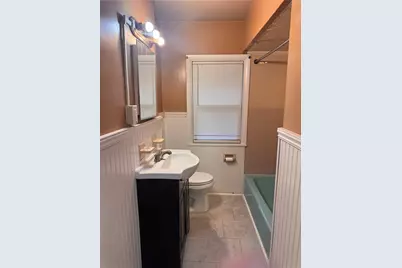 727 Maytide St, Pittsburgh, PA 15227 - Photo 13