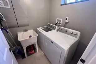 1875 Linton St, Pittsburgh, PA 15219 - Photo 7