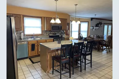 533 Austin St, Hempfield Township, PA 15601 - Photo 7