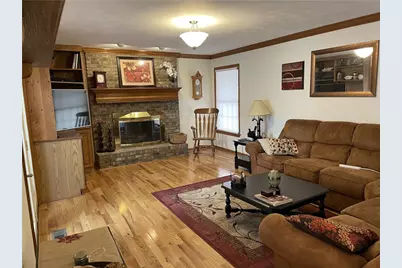 533 Austin St, Hempfield Township, PA 15601 - Photo 15
