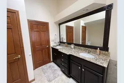 533 Austin St, Hempfield Township, PA 15601 - Photo 27