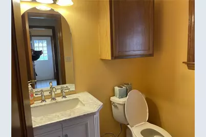 533 Austin St, Hempfield Township, PA 15601 - Photo 23