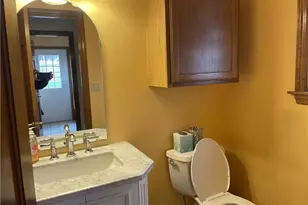 533 Austin St, Hempfield Township, PA 15601 - Photo 23