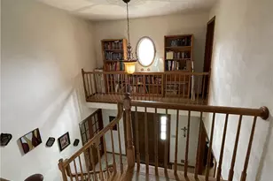 533 Austin St, Hempfield Township, PA 15601 - Photo 9