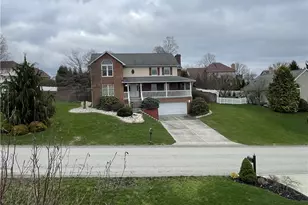 533 Austin St, Hempfield Township, PA 15601 - Photo 5