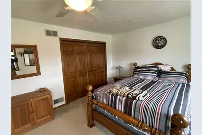 533 Austin St, Hempfield Township, PA 15601 - Photo 35