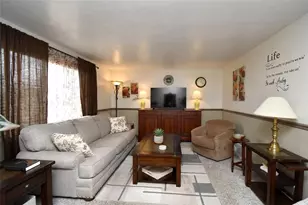 182 Margaretta St, Carnegie, PA 15106 - Photo 5