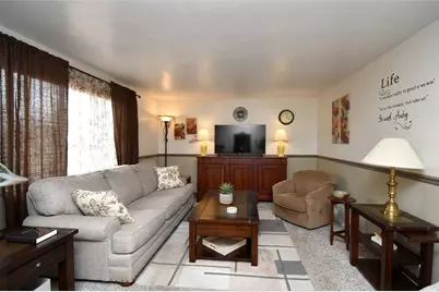 182 Margaretta Street, Carnegie, PA 15106 - Photo 5