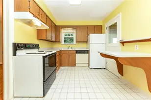 318 Garden Ave, Grove City Boro, PA 16127 - Photo 15