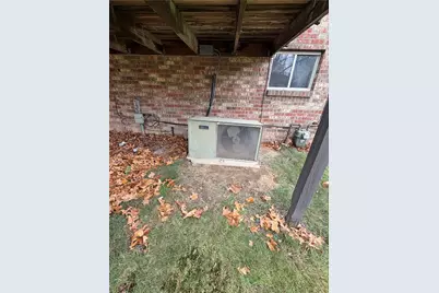 110 Yale Dr, Lower Burrell, PA 15068 - Photo 11