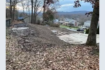 159 Oakdale Dr, Zelienople, PA 16063 - Photo 5